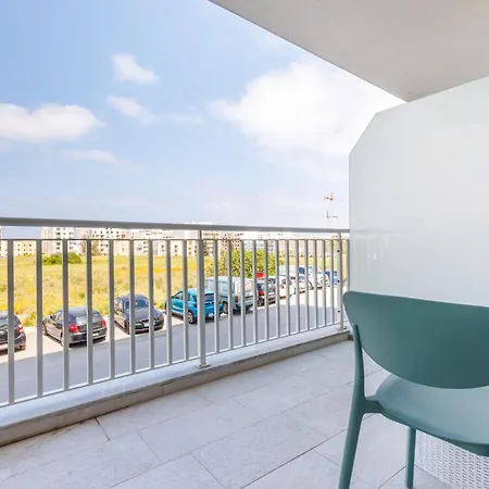 דירה Modern Family 2br With Large Terrace By The Sea By Quicktrips